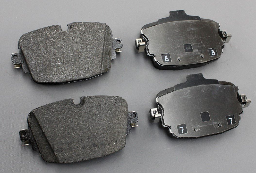 Audi RS6 RS7 RSQ8 2020-on rear brake pads set (370x30mm) 4M8698451, view 1