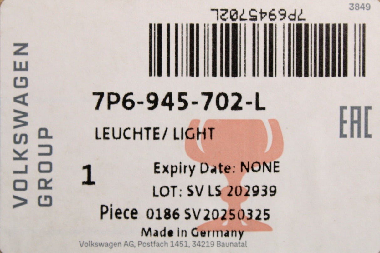VW Touareg 7P 2015-18 Rear bumper LED fog light lamp (right) 7P6945702L