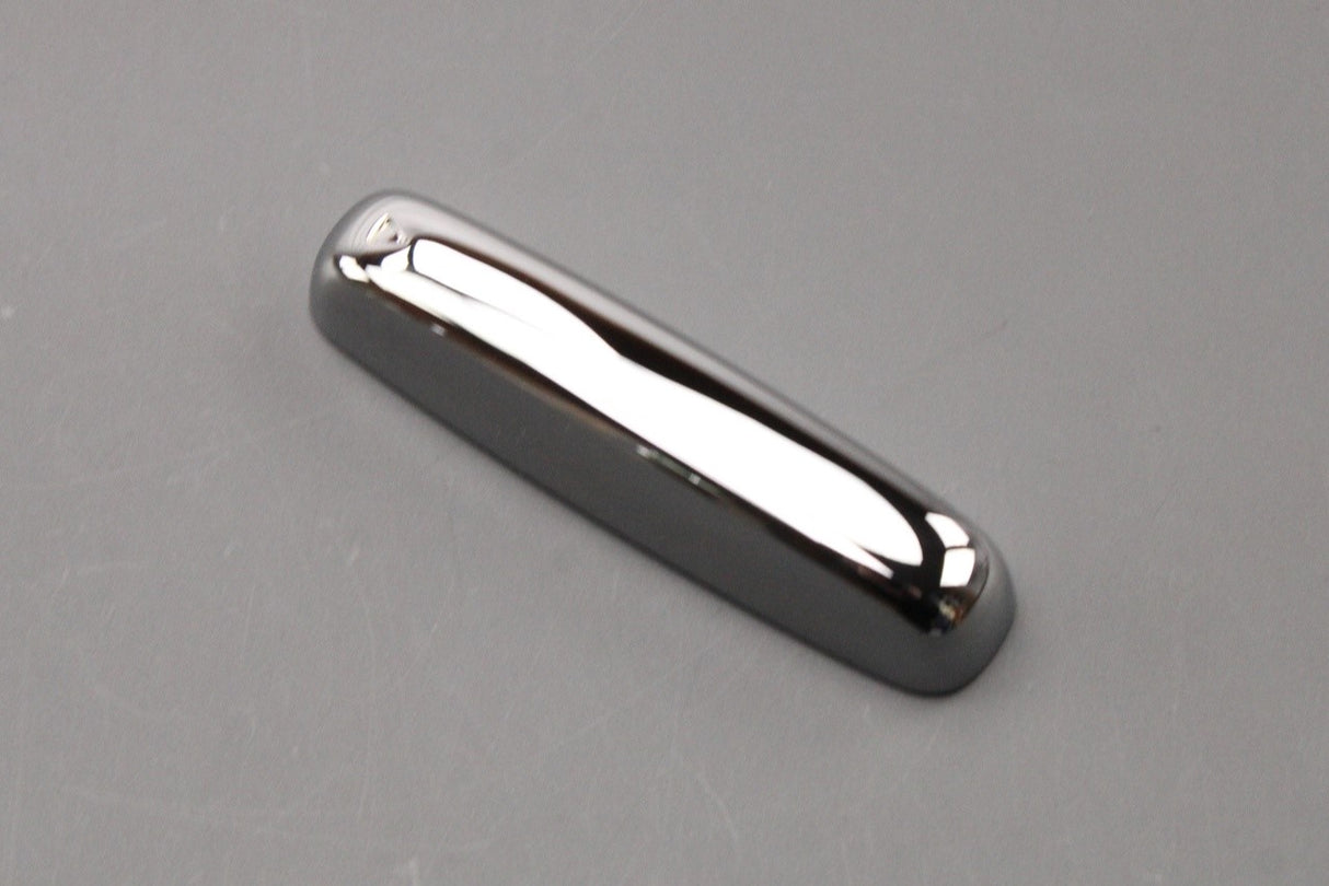 Land Rover Discovery 2010-on Feelander 2006-2014 chrome key end cap LR050788