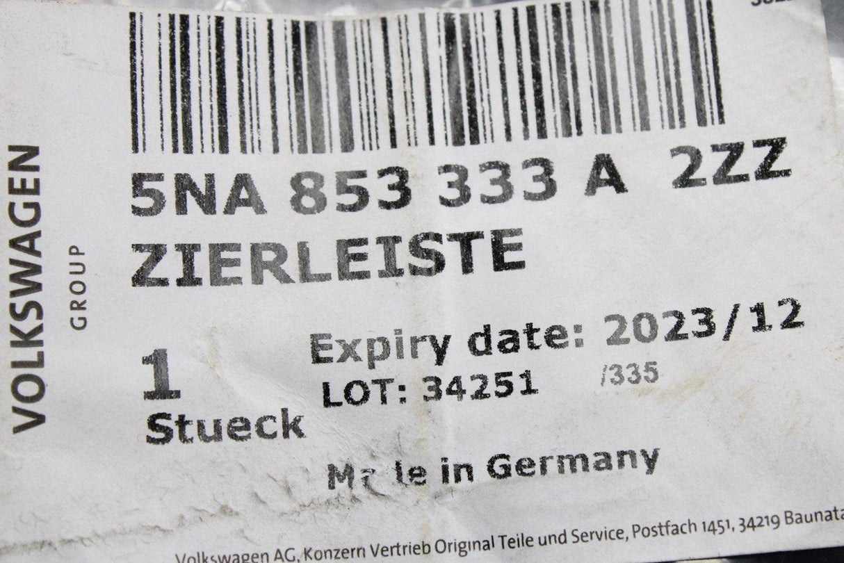 VW Tiguan 2016-On chrome trim strip for rear left door 5NA853333A 2ZZ