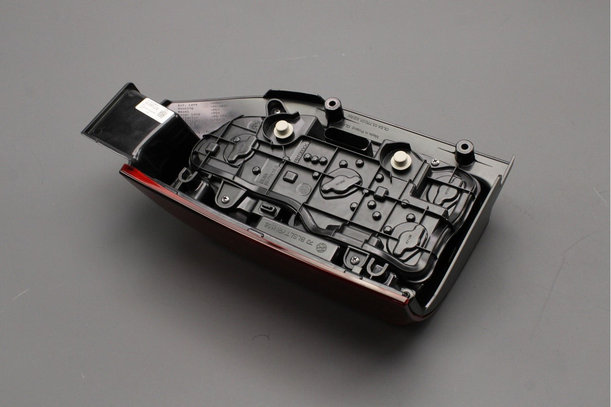 VW Transporter T6.1 20-on right rear light unit (wing door) 7LA945096M