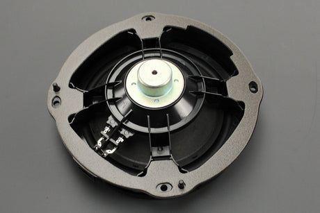 Audi A3 S3 RS3 13-16 SEAT Leon 17-on bass loudspeaker (front) 8V0035415A