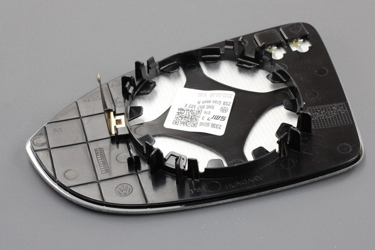 VW Golf MK8 ID.3 2020-on mirror glass with plate right (RHD) 5H0857522E