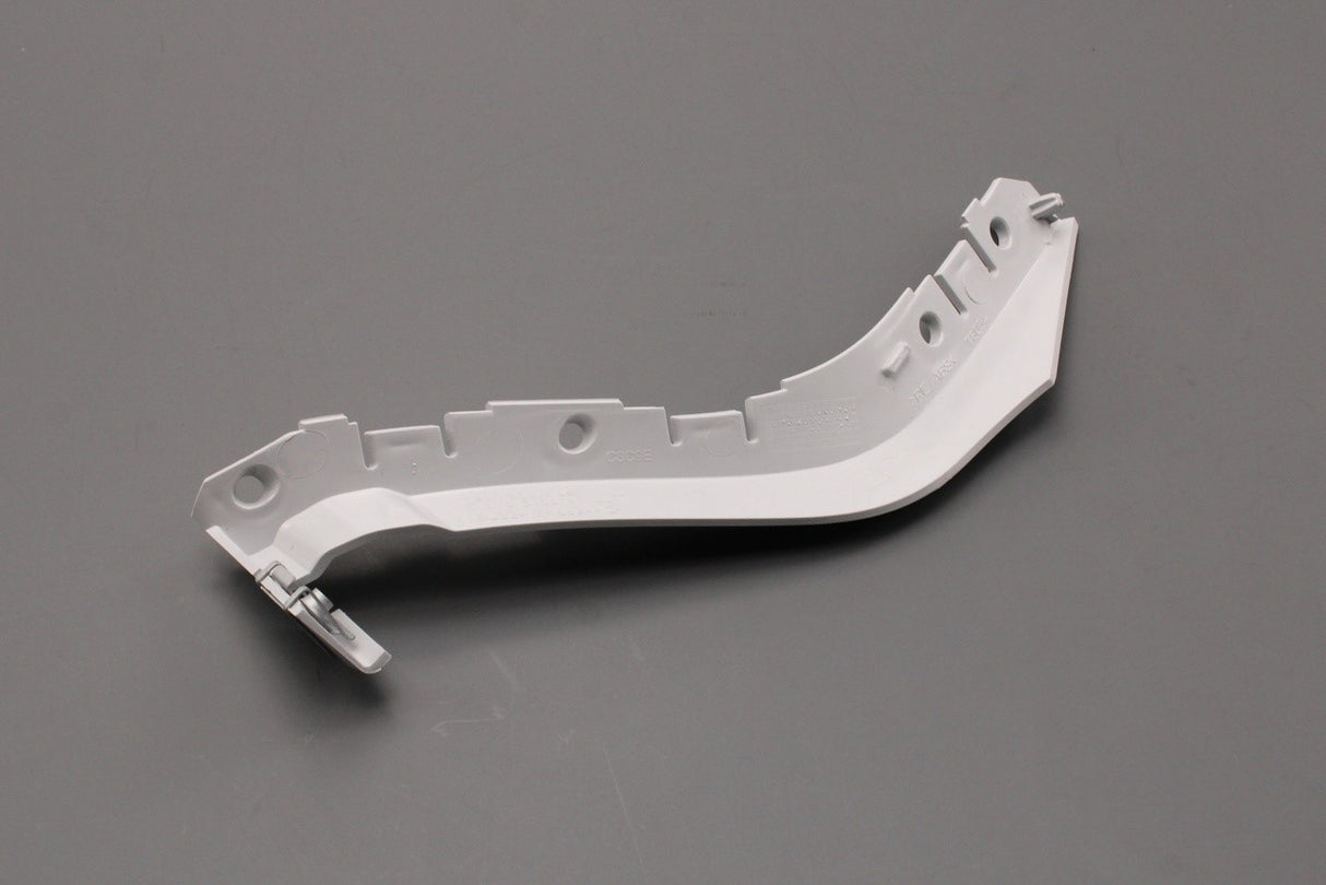 Range Rover Evoque 2012-18 bumper mounting bracket (rear left) LR035105
