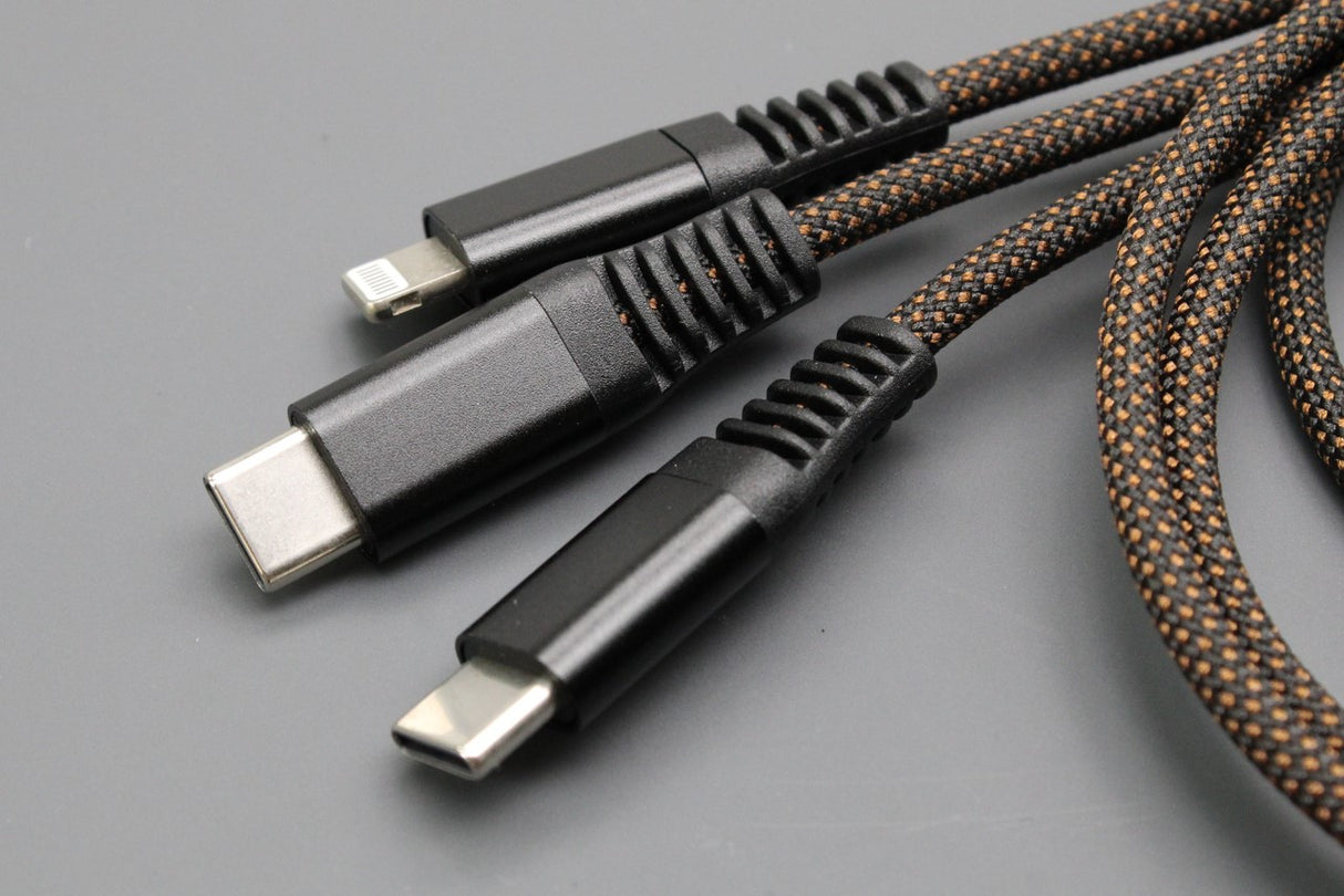 CUPRA accessory 3-in-1 USB-C charging cable 000051444AT