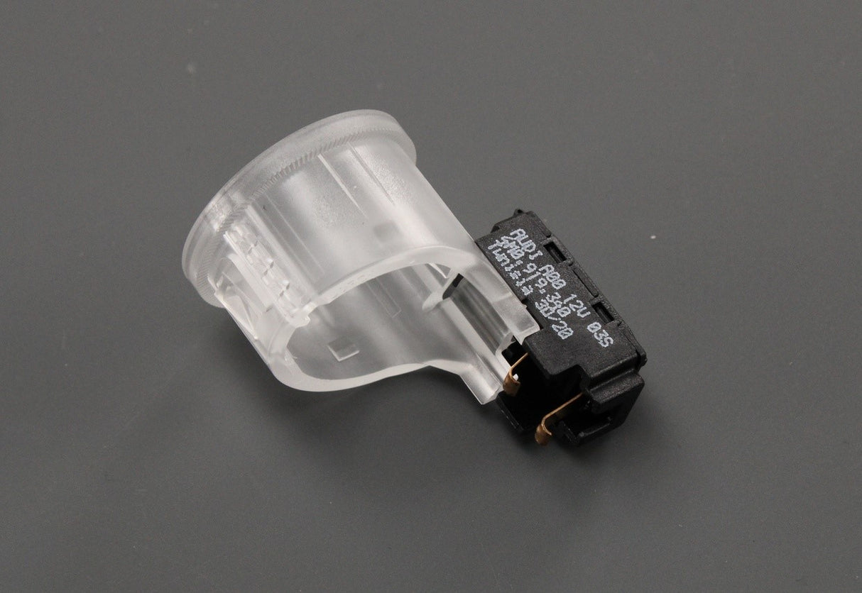 Audi A1 A4 A5 A6 A7 Q3 R8 Q5 Q7 Q8 rear 12v socket housing 4M0919340