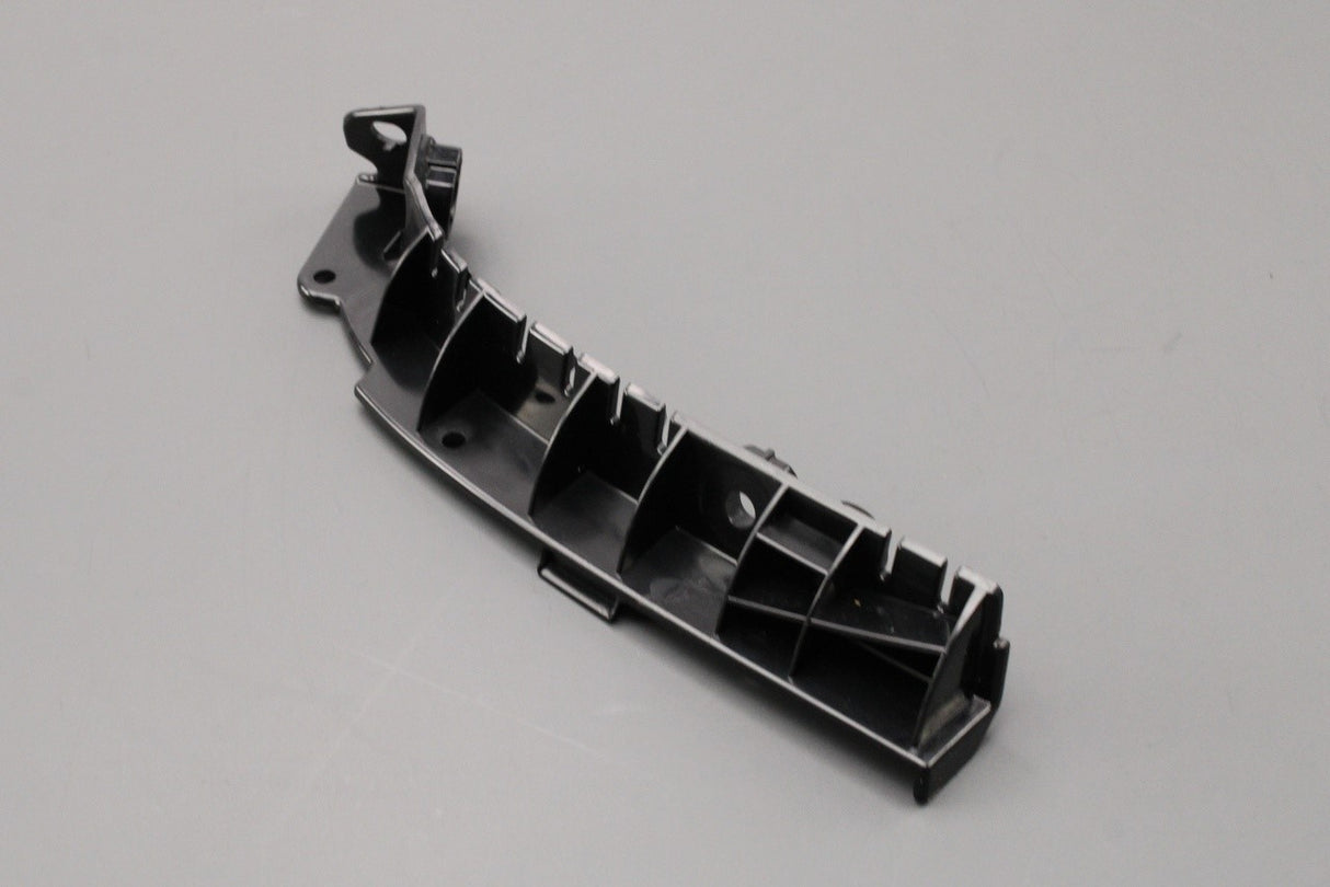 Range Rover Velar 2017-on rear bumper bracket (upper left) LR109392