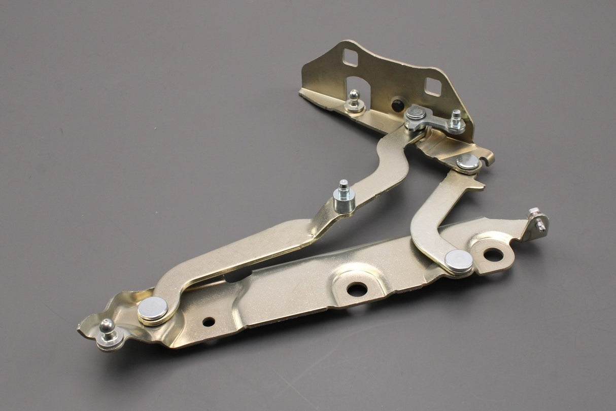 Jaguar XF Saloon 2009-2015 boot lid hinge (left) C2Z18290