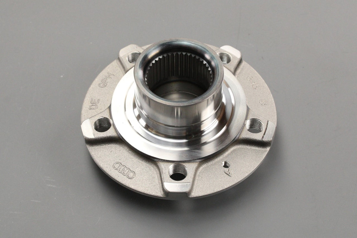 Audi A4 A5 A7 A8 Q5 RS6 R8 2008-on wheel hub 8K0407613B, view 1