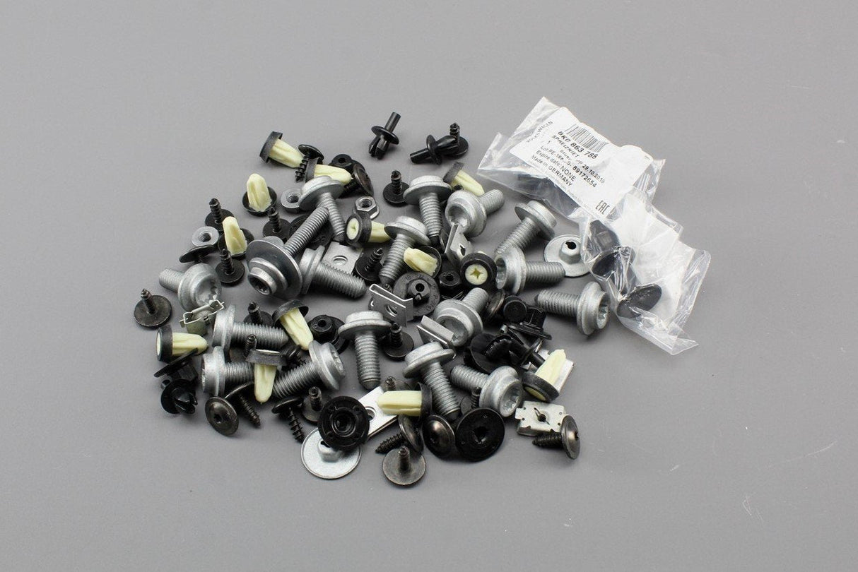 Audi A6 A7 2019-on underbody protection fixing screw kit 4K0098646