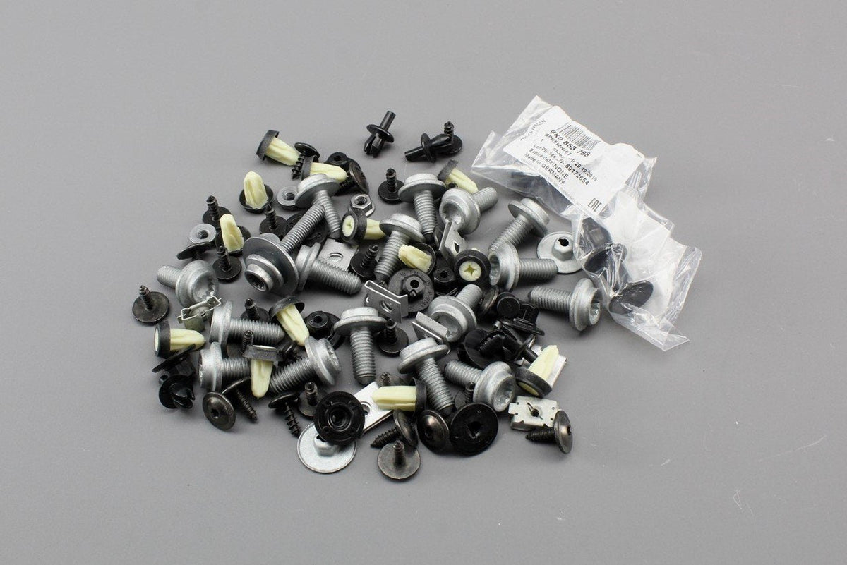 Audi A6 A7 2019-on underbody protection fixing screw kit 4K0098646, view 1