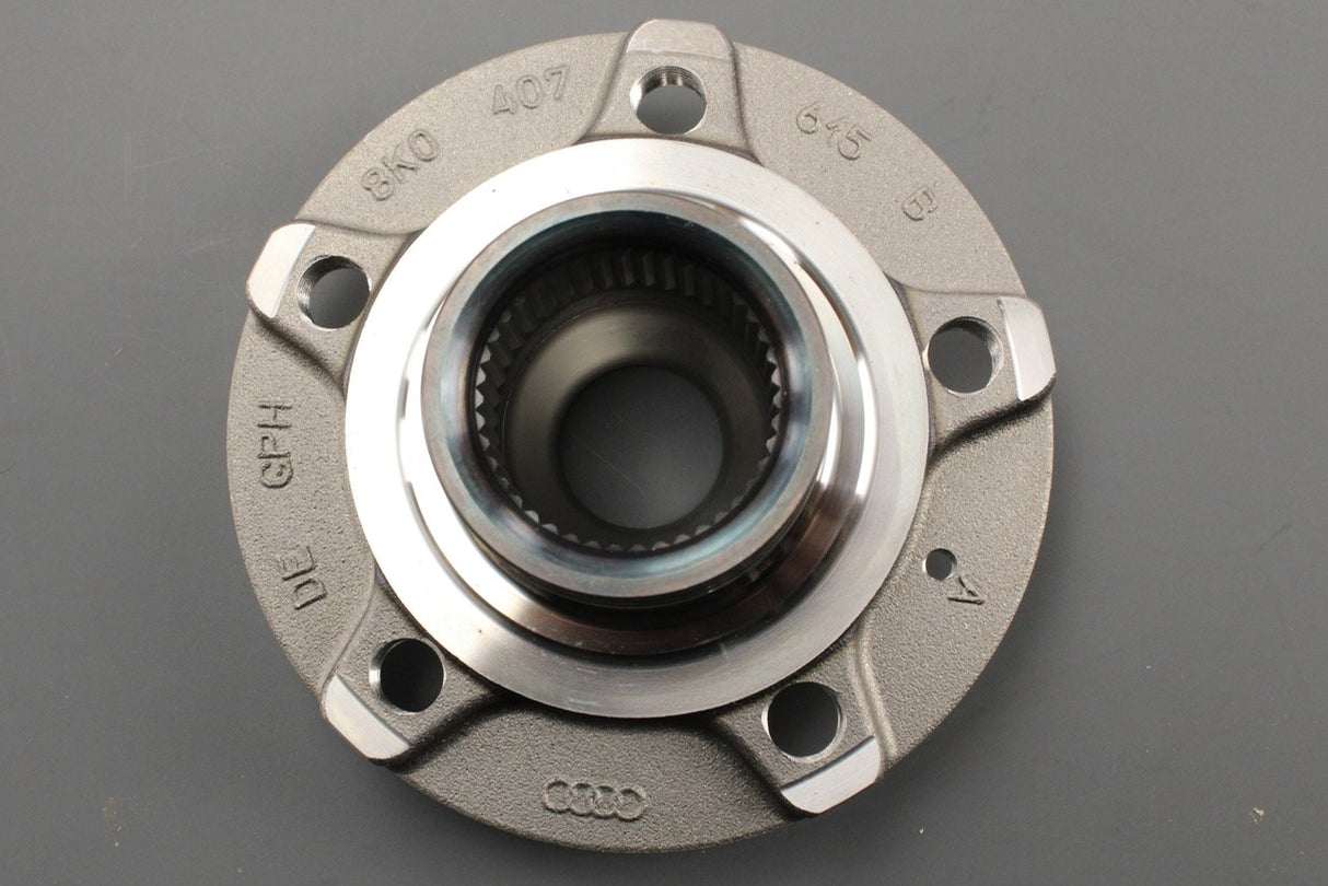 Audi A4 A5 A7 A8 Q5 RS6 R8 2008-on wheel hub 8K0407613B