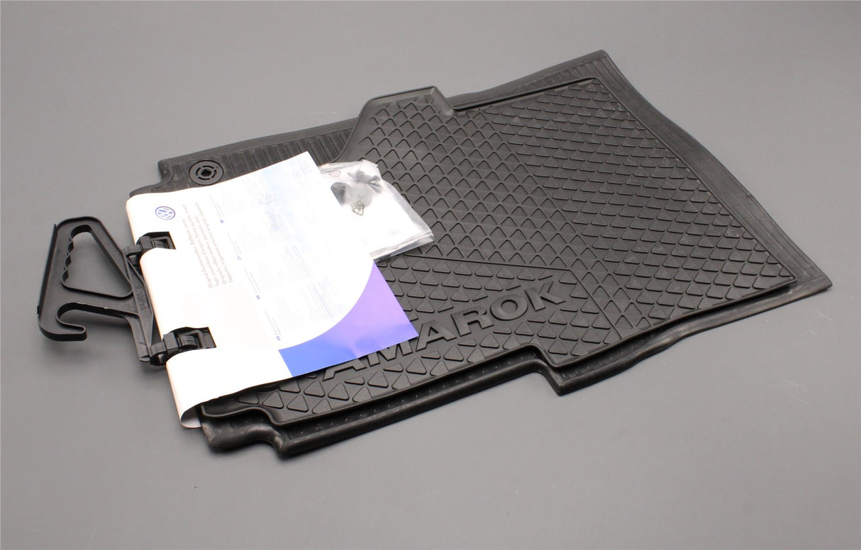Genuine VW Amarok 2010-on all weather floor mats in black (front) 2H2061502 82V