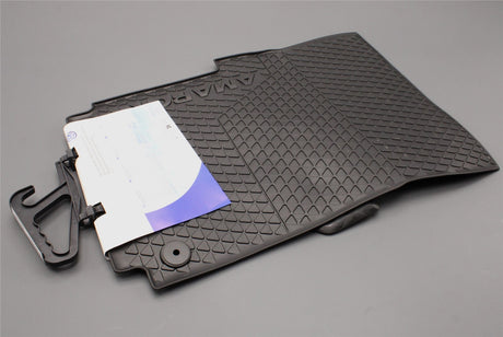 Genuine VW Amarok 2010-on all weather floor mats in black (front) 2H2061502 82V