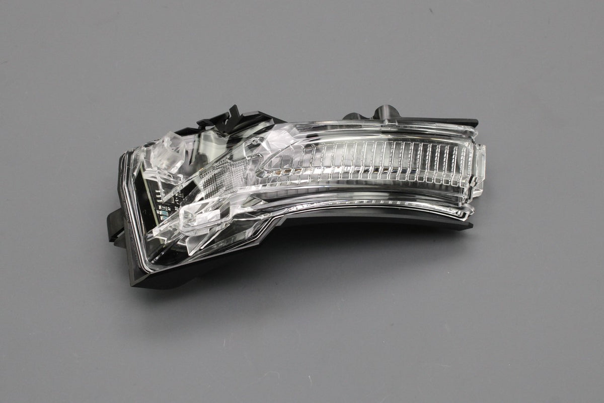 Audi e-tron 2019-2023 wing mirror indicator (left) 4KR949101, view 1