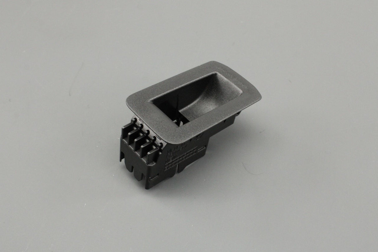VW Tiguan 16-24 SEAT Tarraco single window switch trim 5NA867255 82V
