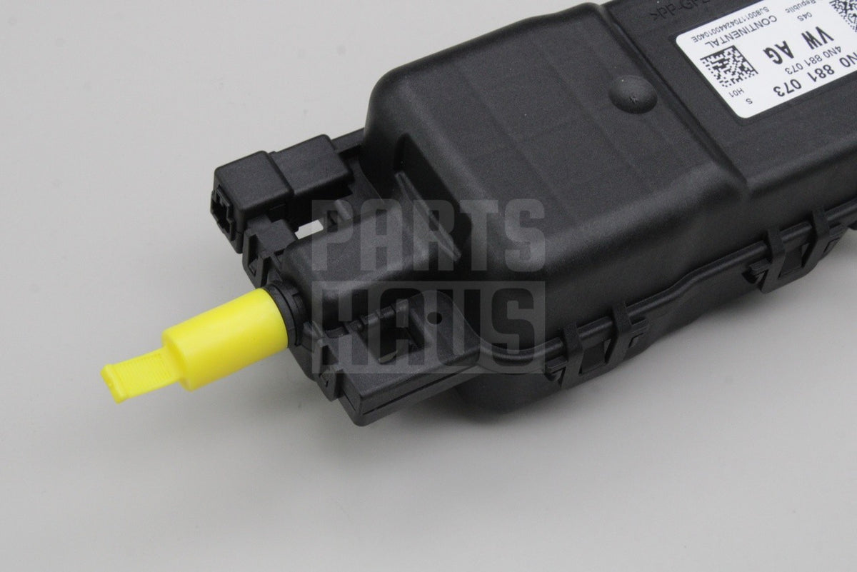 VW Touareg 2018-on front seat pneumatic pump 4N0881073