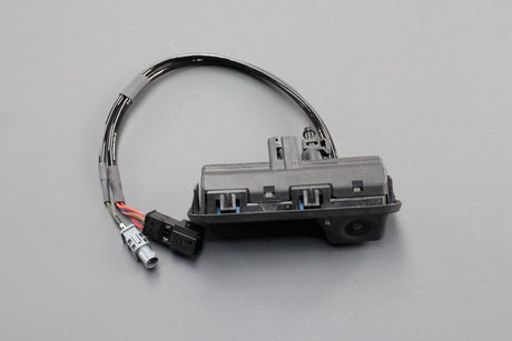 VW Touareg Audi RS6 RSQ8 18-on reversing camera boot opener 760827566A
