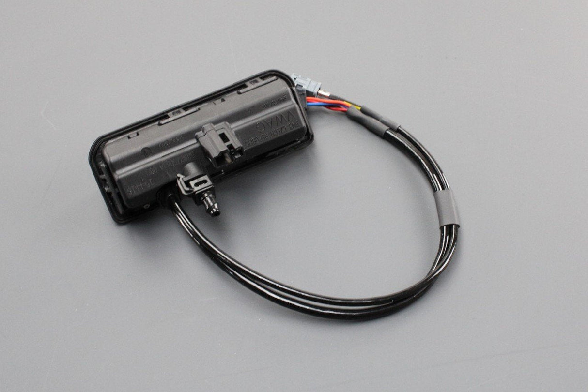 VW Touareg Audi RS6 RSQ8 18-on reversing camera boot opener 760827566A