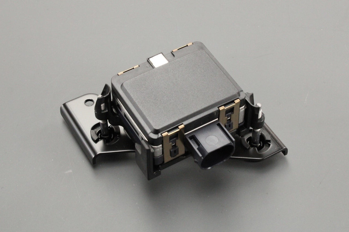 VW Golf MK7 Audi A3 Skoda Octavia SEAT Leon 2013-2018 radar sensor 5Q0907561B