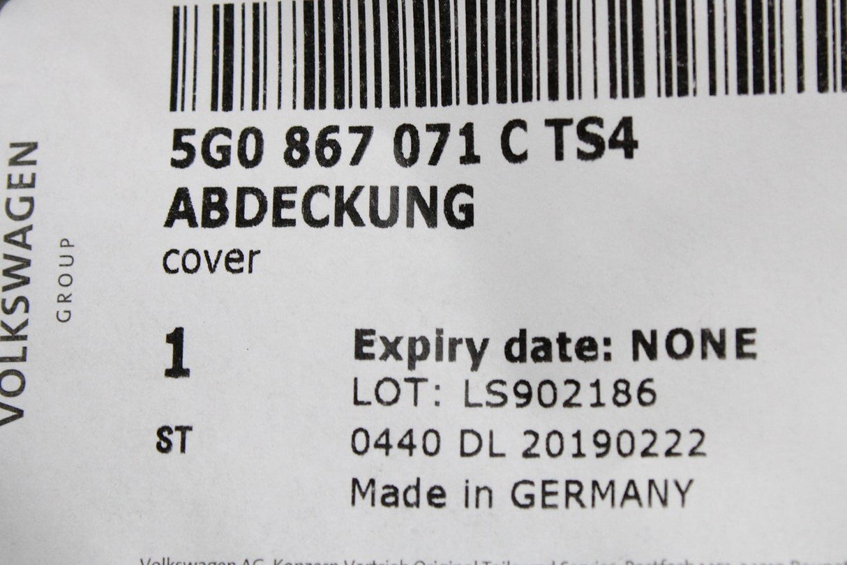 VW Polo AW 2018-on interior roof light cover (rear) 5G0867071C TS4