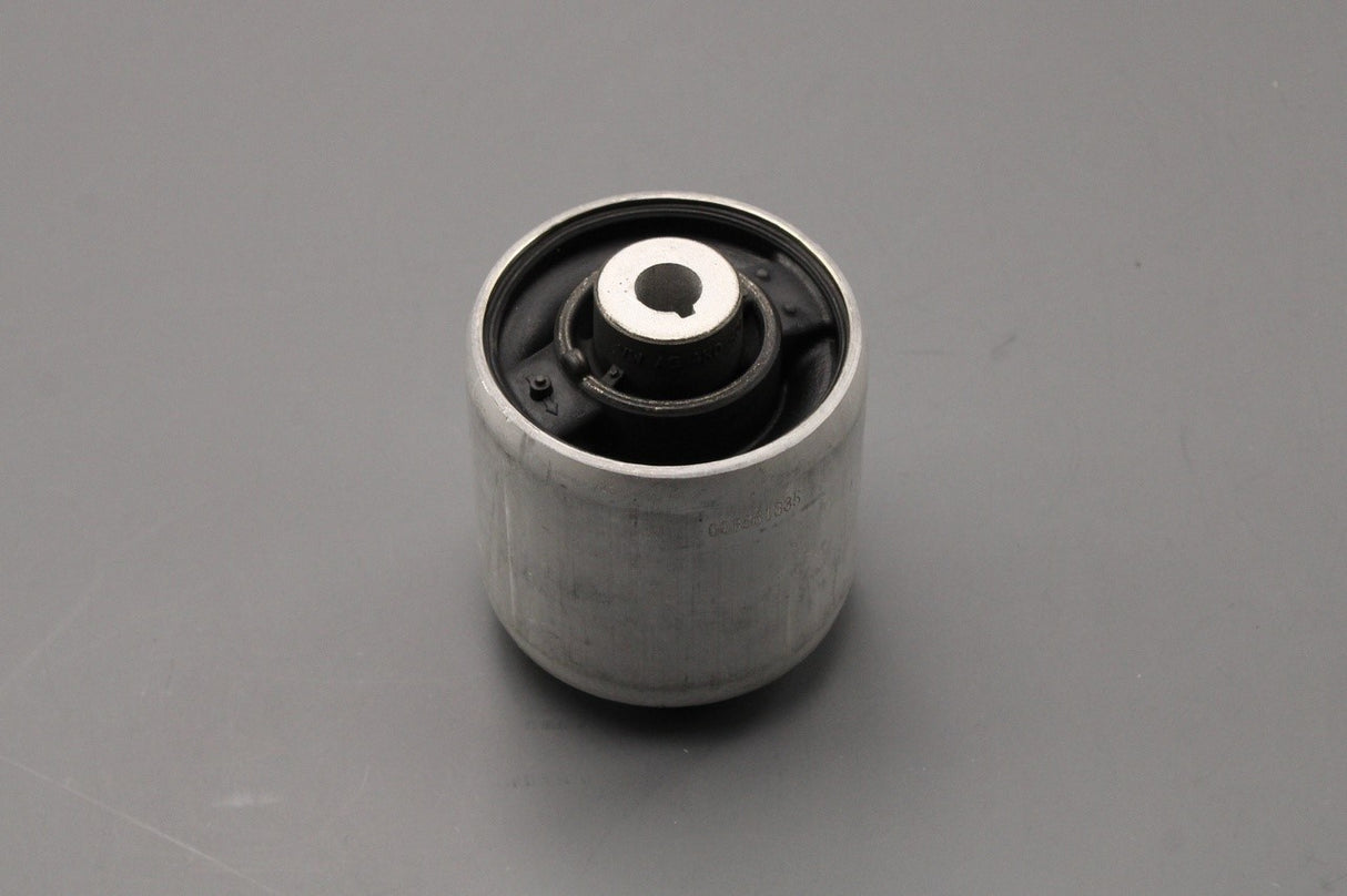 Audi A5 A6 Q5 front wishbone arm hydro mounting bush 4K0407183A