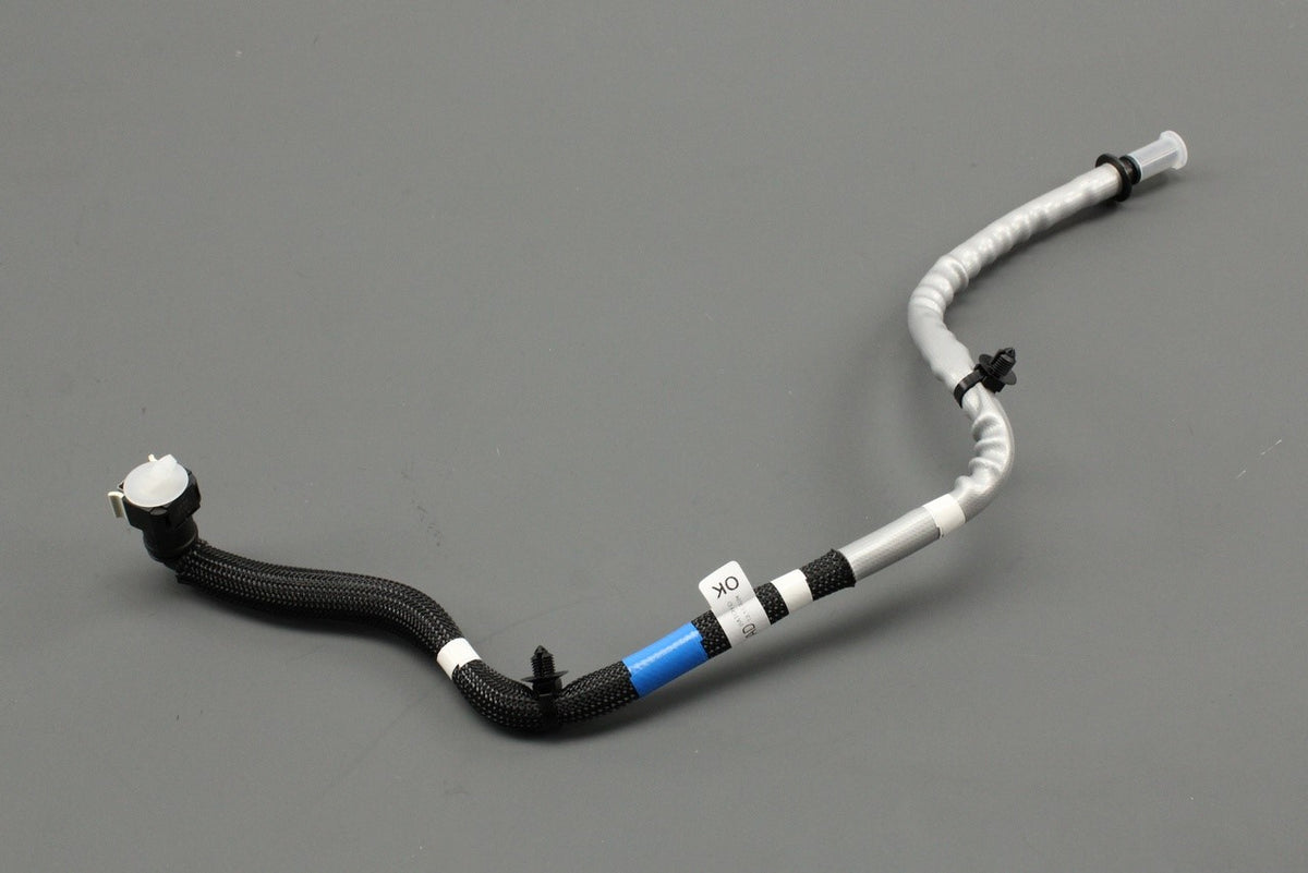 Land Rover Discovery Sport Evoque 12-on fuel hose (2.0 TDI) LR071915, view 1