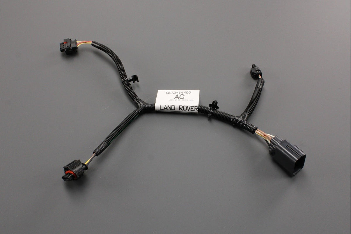 Land Rover Discovery Sport 2015-on AdBlue wiring harness LR073584, view 1