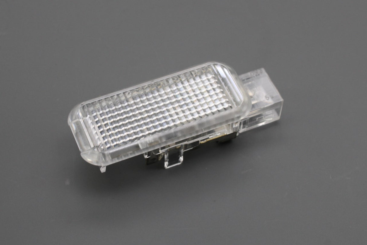 VW Transporter T5.1 T6 2010-19 interior entry step light (x1) 7E0947415