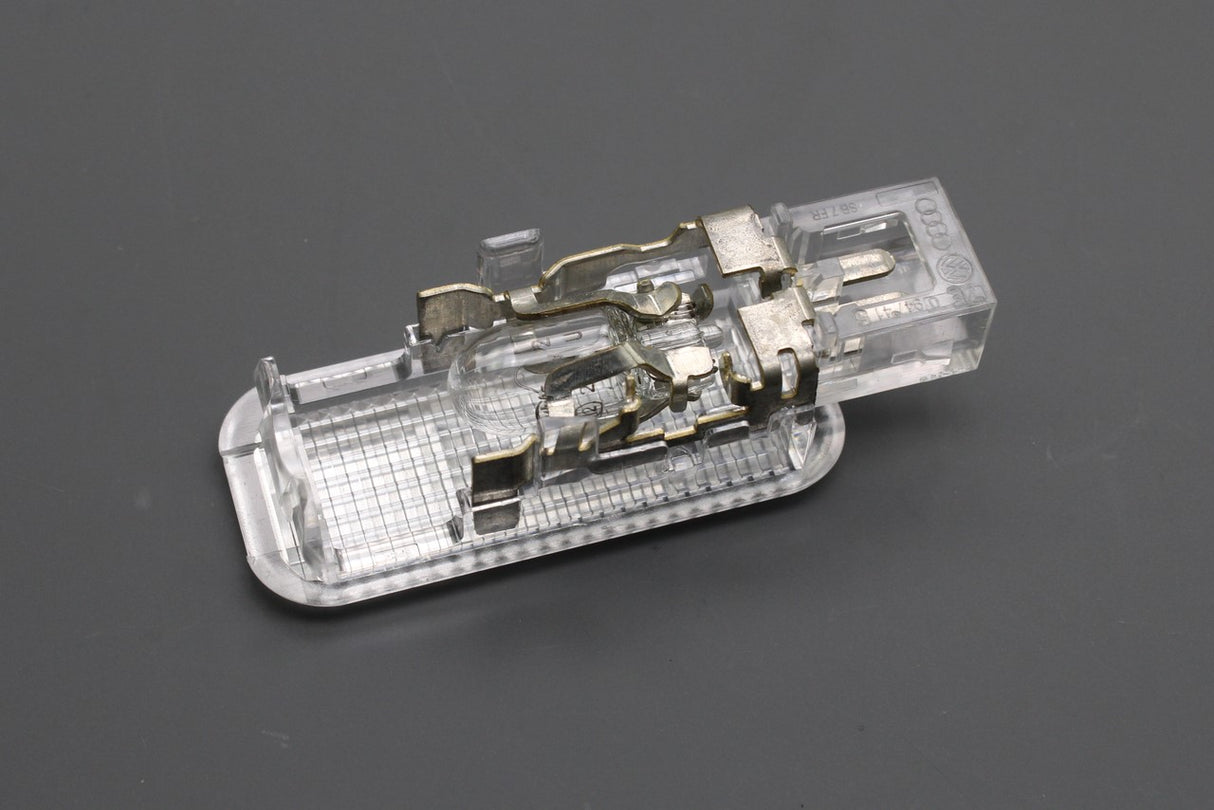 VW Transporter T5.1 T6 2010-19 interior entry step light (x1) 7E0947415