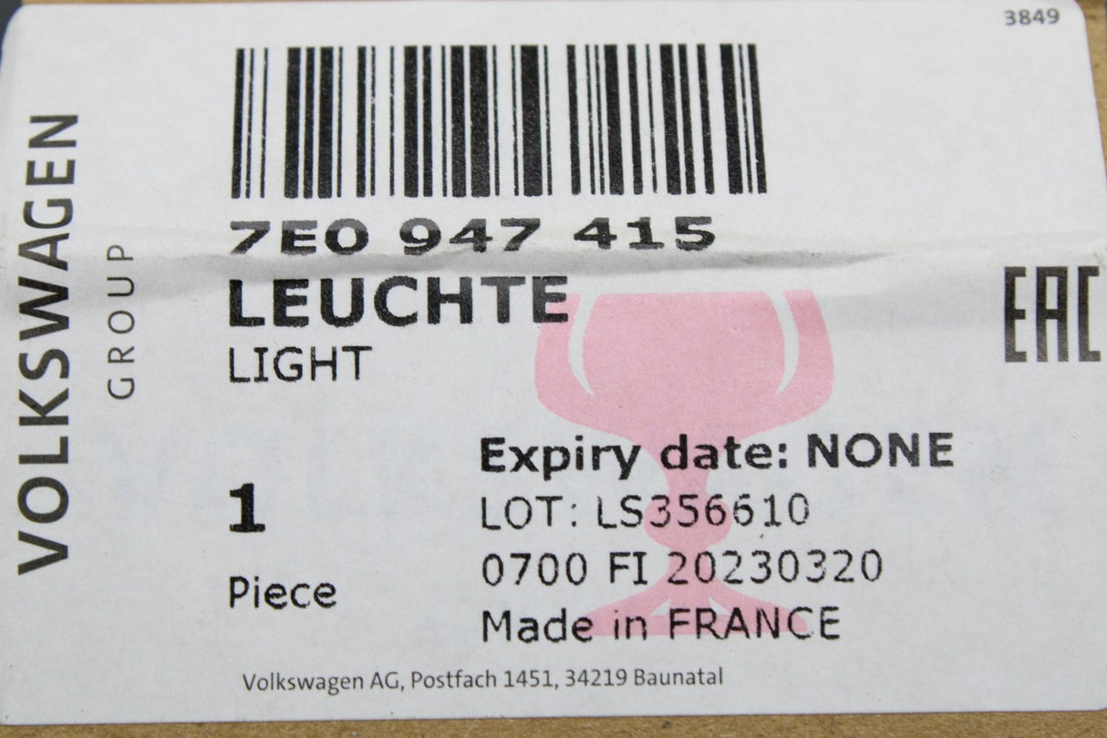 VW Transporter T5.1 T6 2010-19 interior entry step light (x1) 7E0947415