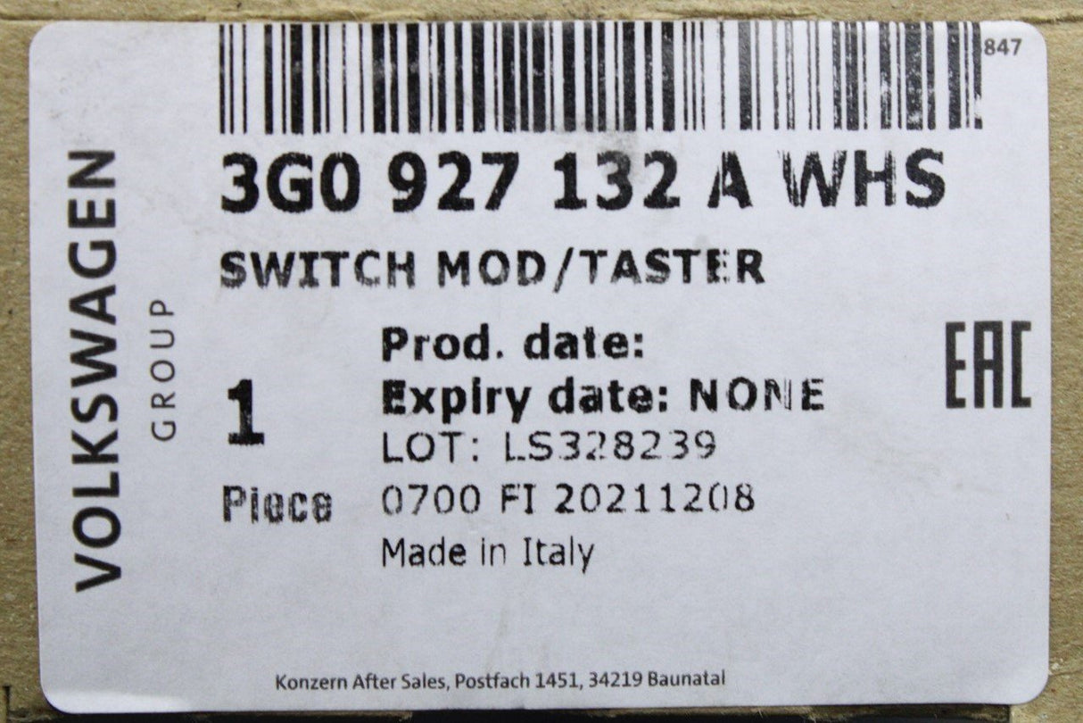 VW Arteon 17-on Passat B8 15-21 dashboard switch module 3G0927132A WHS