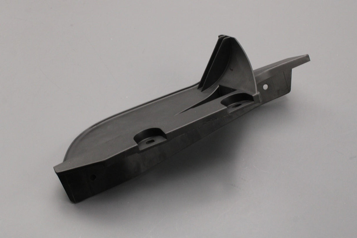 Land Rover Range Rover front wheel arch liner trim (right) LR094597