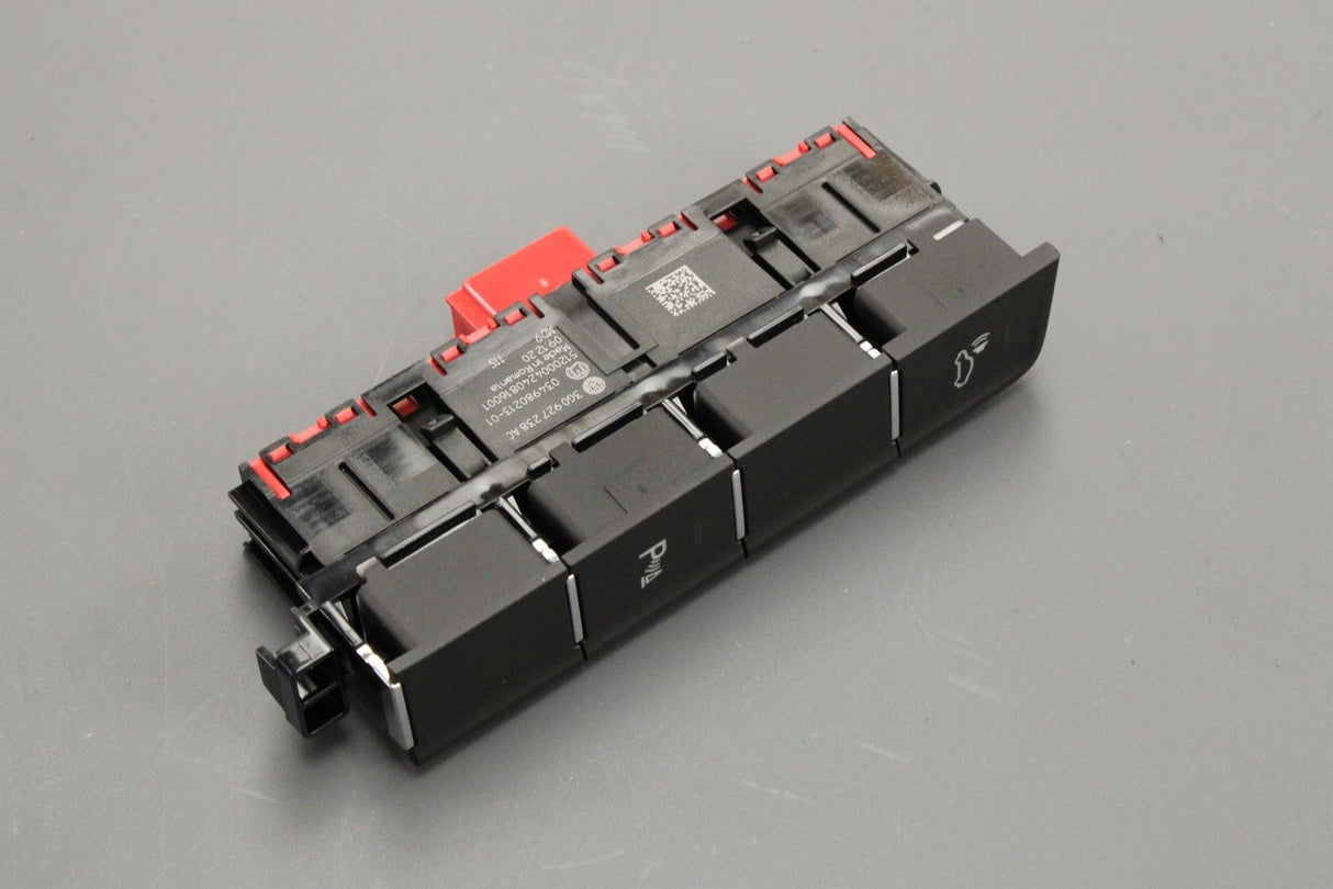 VW Passat B8 2015-24 parking aid sensor switch module 3G0927238AC WZU