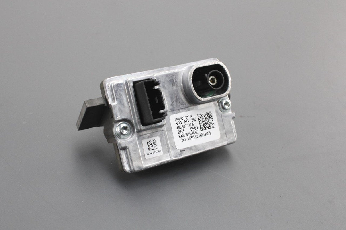VW Touareg Audi A8 Q7 RS6 18-on driver assist camera (front) 4N0907217A