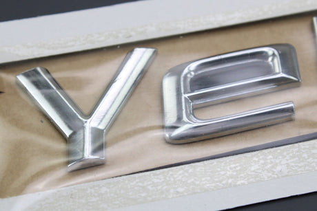 Skoda Yeti 2010-2013 rear boot lid 'YETI' badge (chrome) 5L0853687 739