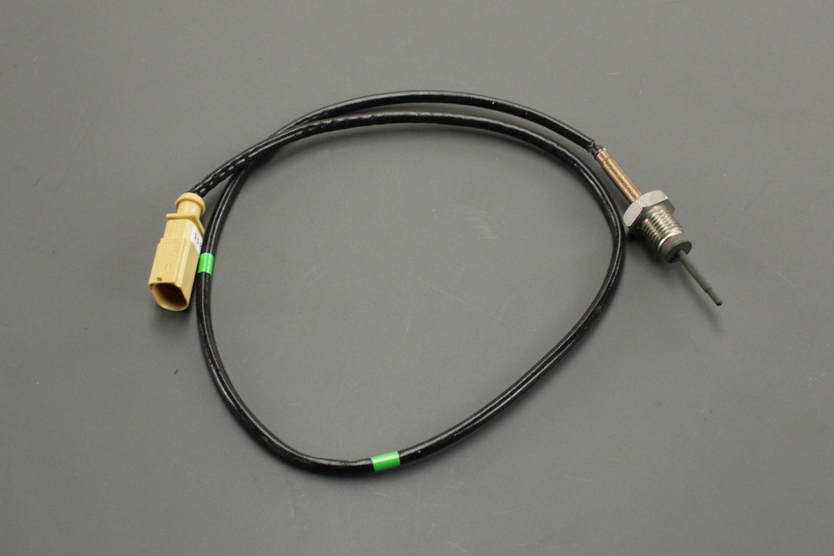 VW Golf MK7 Skoda exhaust gas temperature sensor (2.0 TDI) 04L906088DM