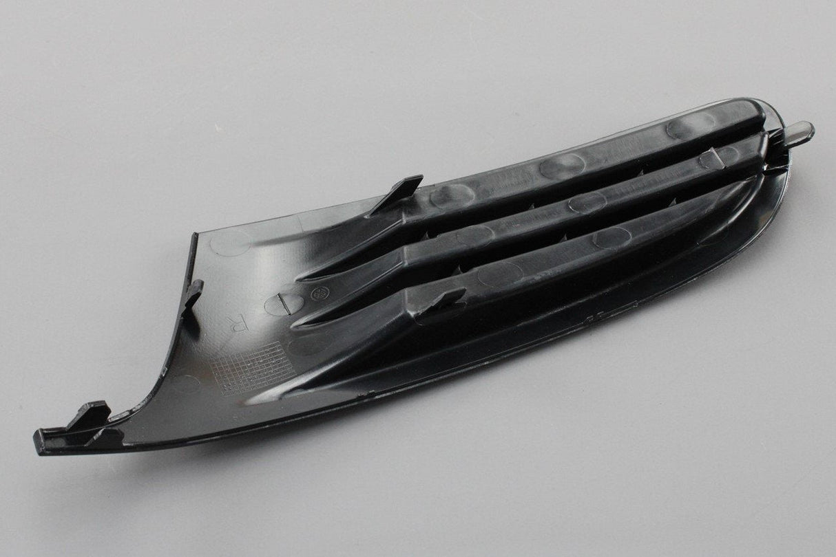 VW Golf MK6 Estate only lower front bumper grille right 1K9853666A 9B9