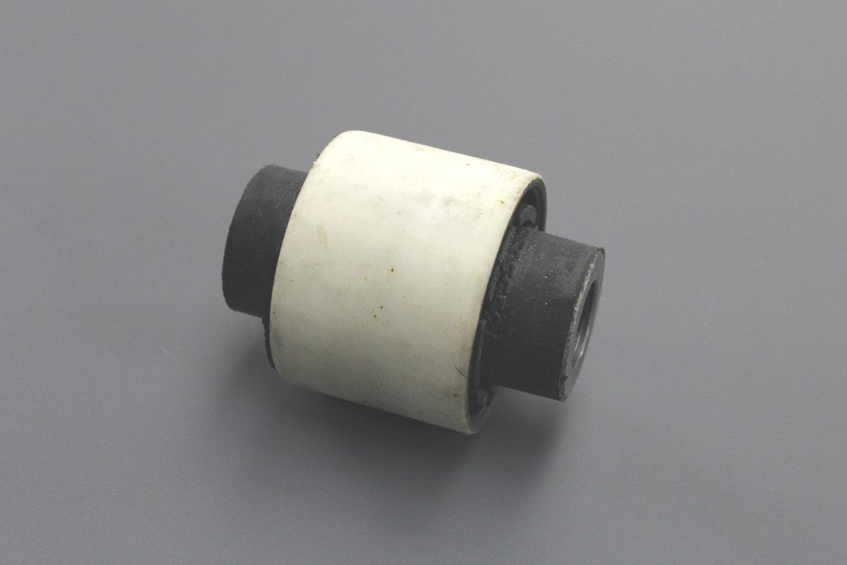 VW Audi Skoda SEAT Golf A3 RS3 TT rear wheel bearing bush x1 1K0505553A