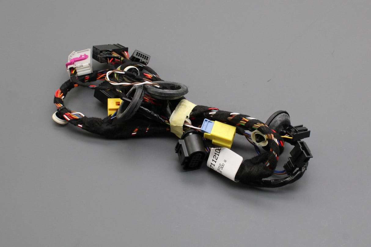 Skoda Octavia 2009-13 front door wiring harness (passenger) 1Z0971121DL