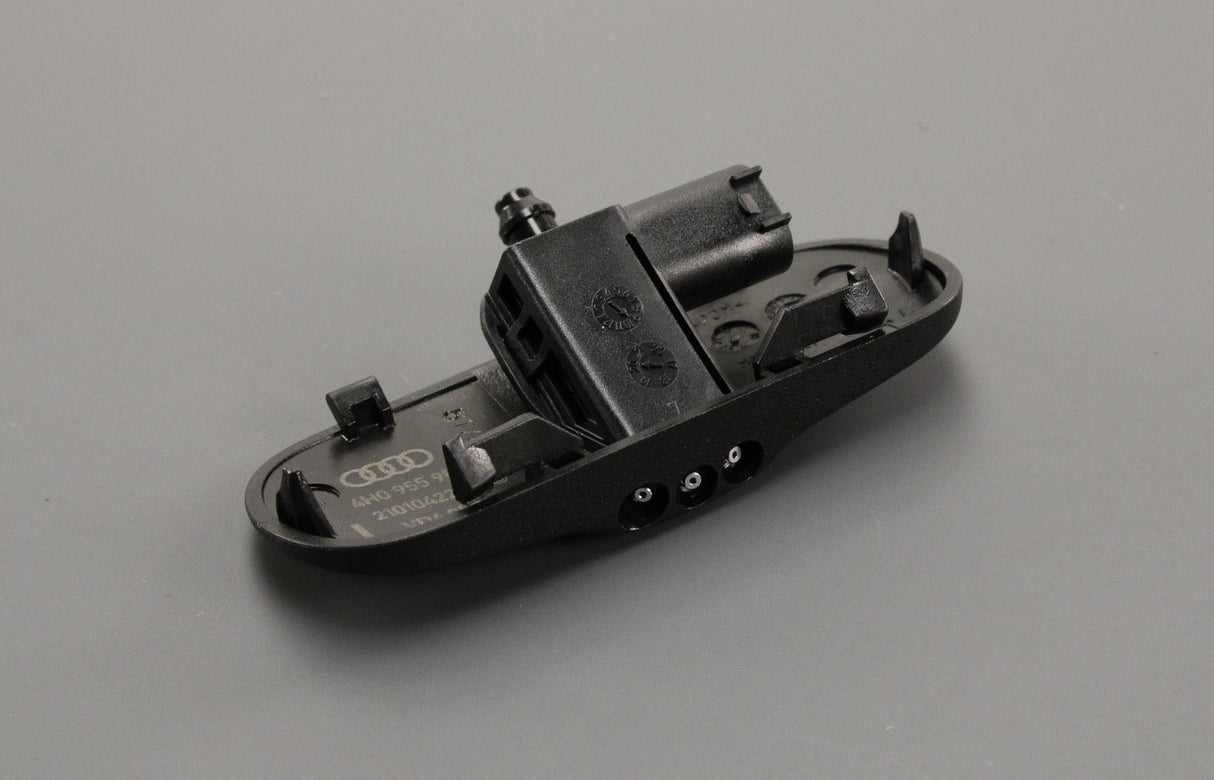 Audi A8 S8 2010-2013 heated windscreen washer jet (left) 4H0955987