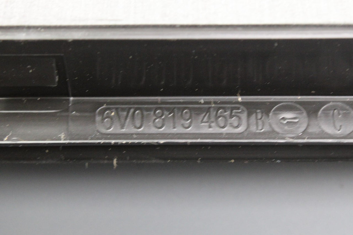 VW Polo Audi A1 Skoda SEAT rear bumper air vent flap (centre) 6V0819465B