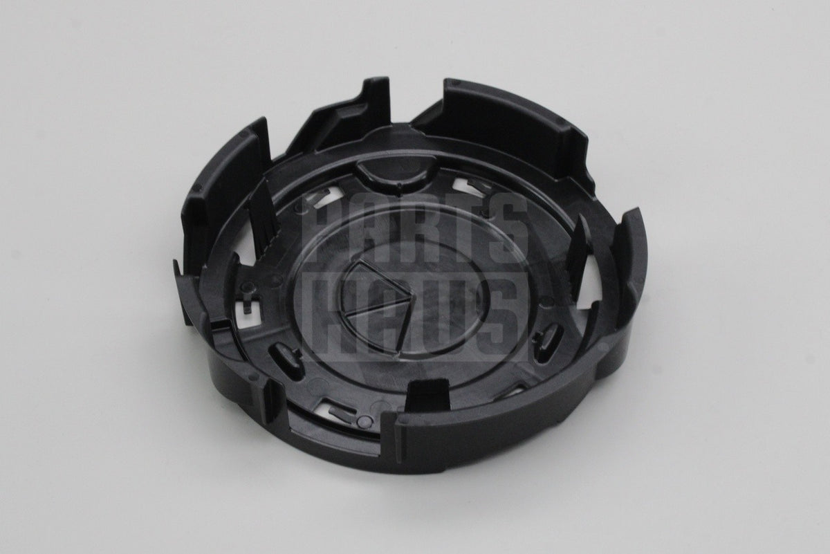 Audi e-tron GT 2021 on radiator fan protective cap (right) 9J1959725A