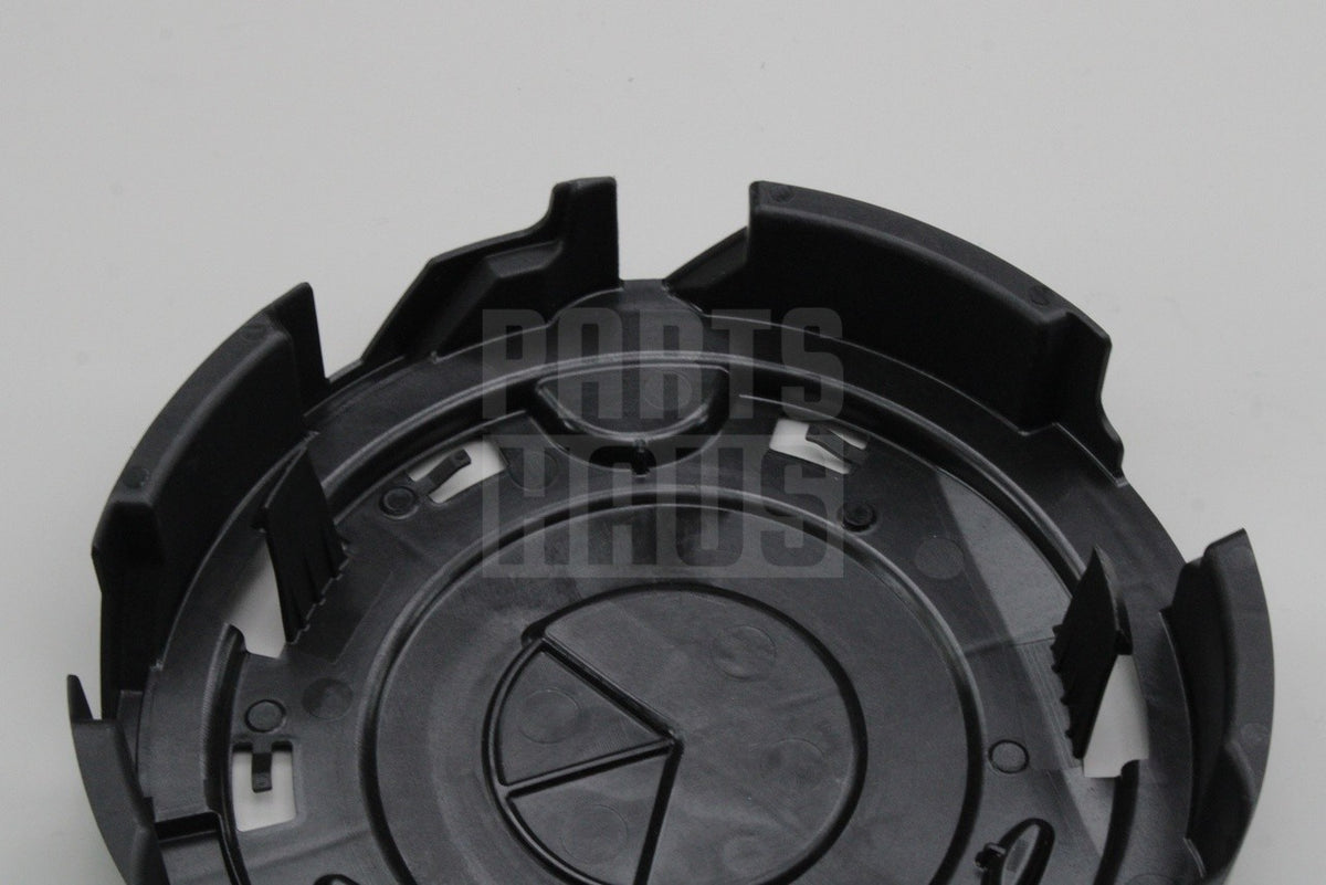 Audi e-tron GT 2021 on radiator fan protective cap (right) 9J1959725A