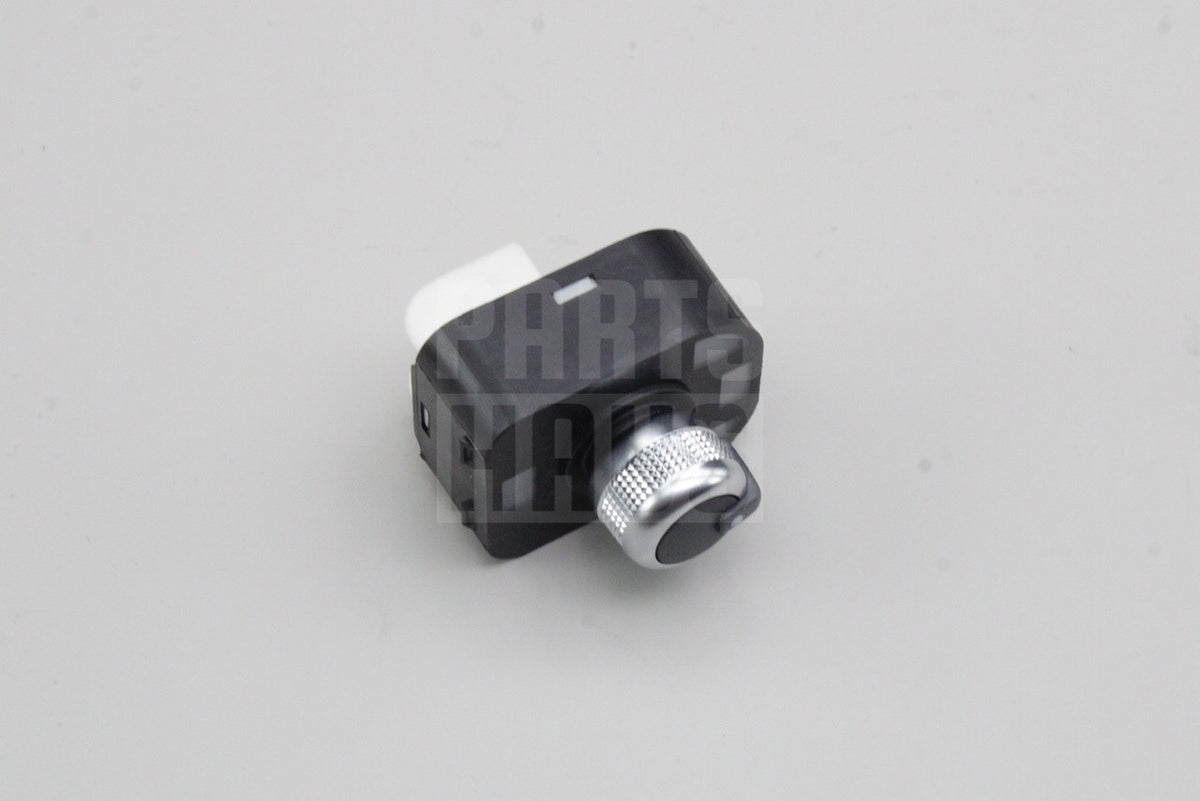 Audi A3 S3 2017-20 RS3 17-21 exterior mirror adjuster switch 8V0959565M
