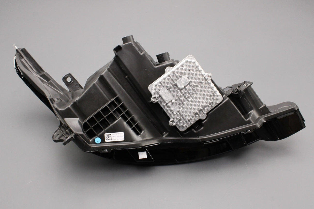 Range Rover Sport L494 2014-22 LED headlight (left, LHD) LR169909