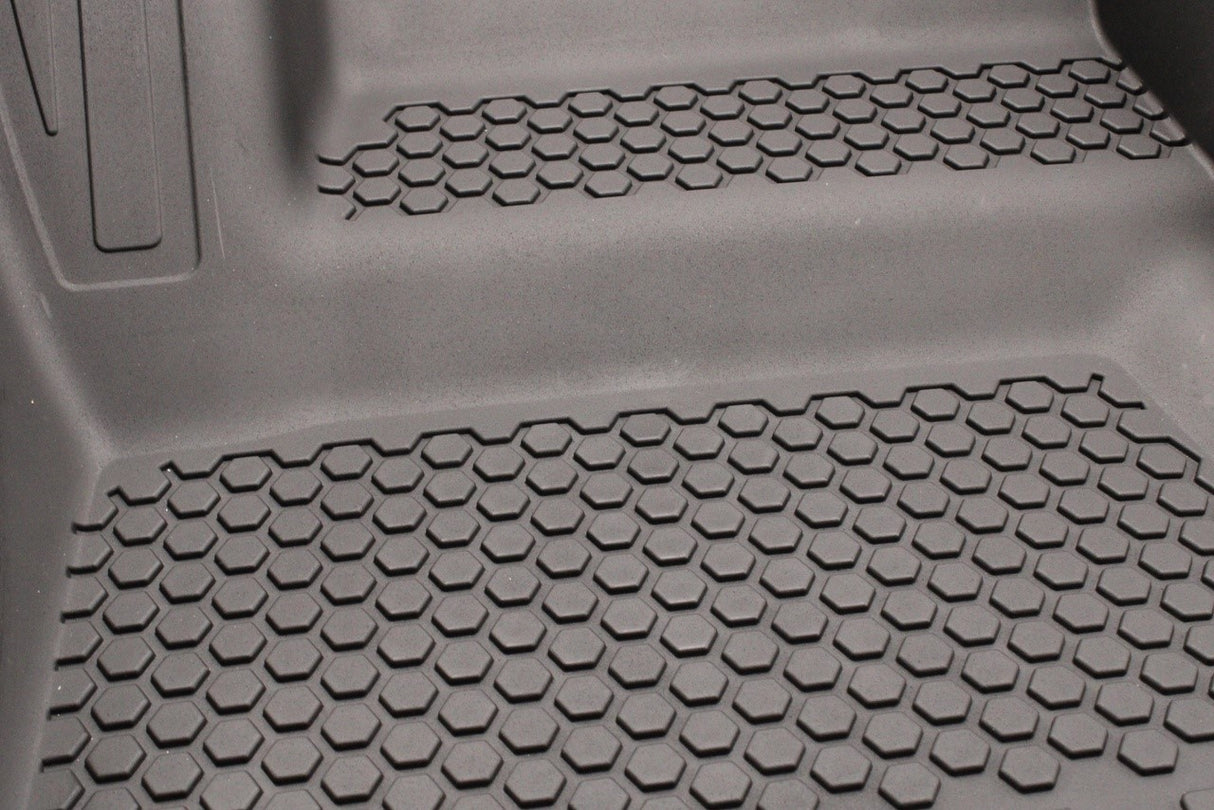 Land Rover Defender commercial 2020-on floor mats (front) LR143440