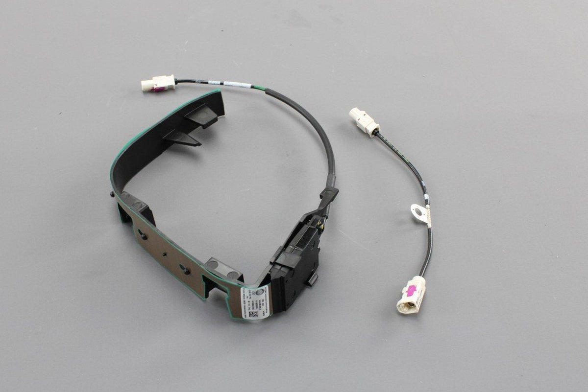 VW Caddy 2011-21 Aerial module AM/FM RHD drivers mirror 2K5035526Q, view 1