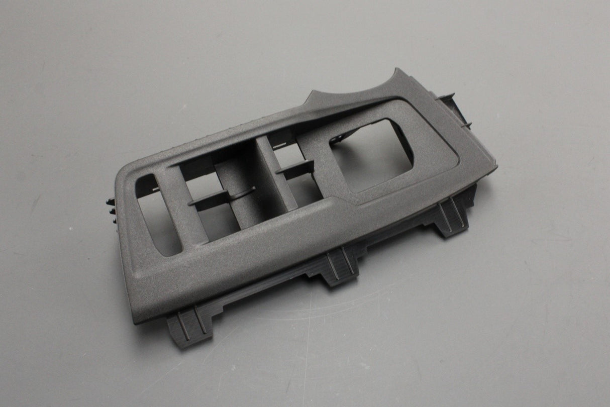 VW Tiguan SEAT Tarraco window switch trim (front right) 5NC867256A 82V