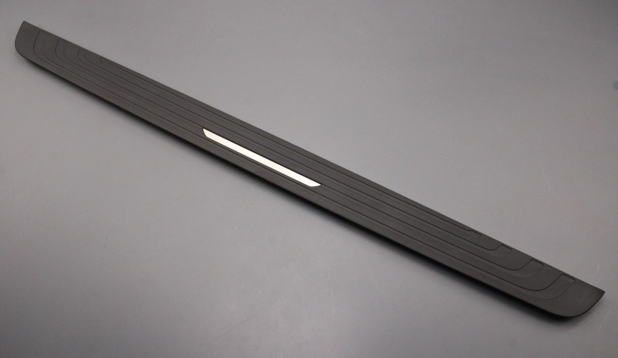 Range Rover / Range Rover Sport 2022-on side step (bright) x1 VPLKP0494